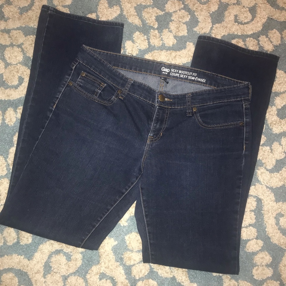 GAP Sexy Bootcut Jean 12/31L